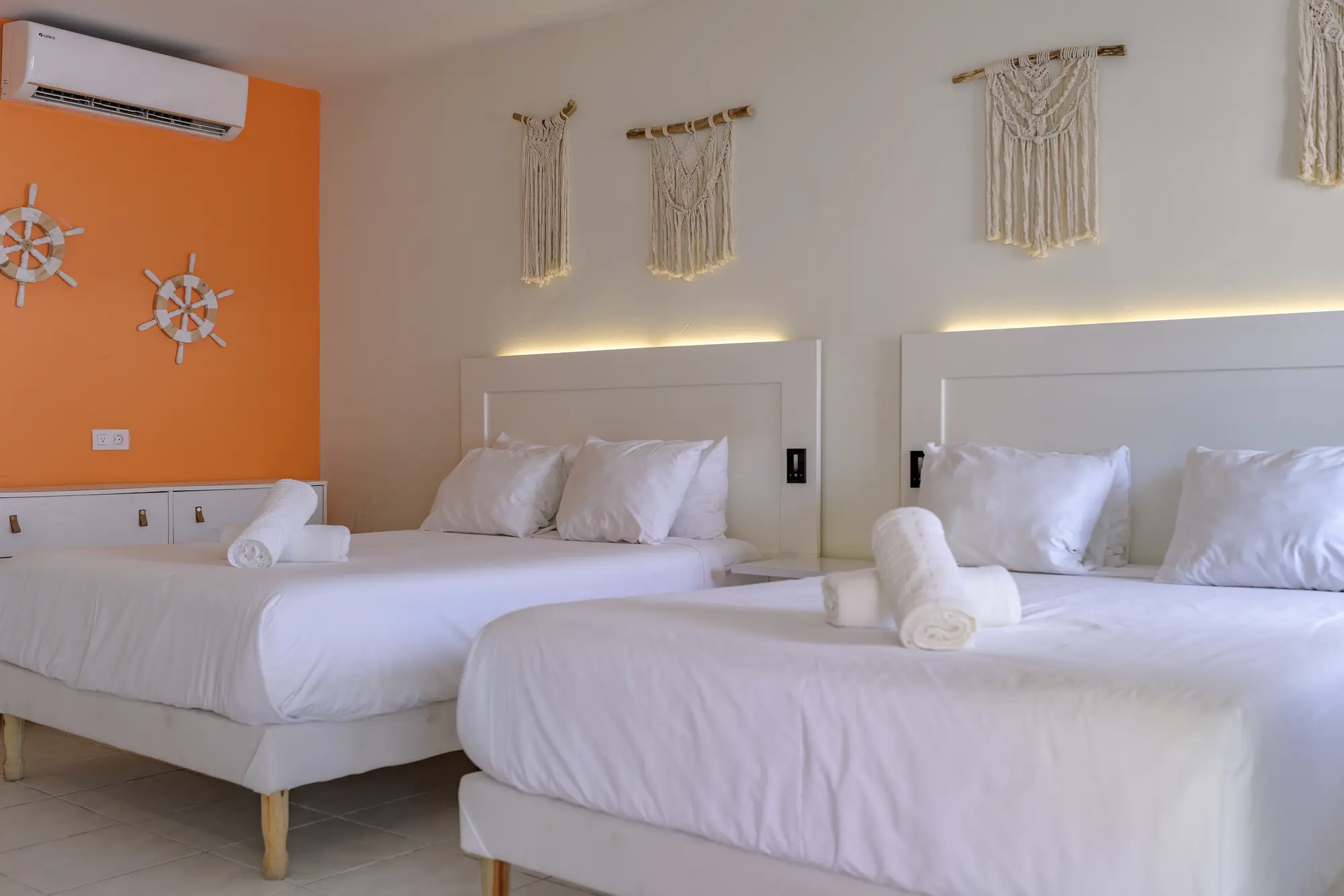 Merakii Rooms Overview